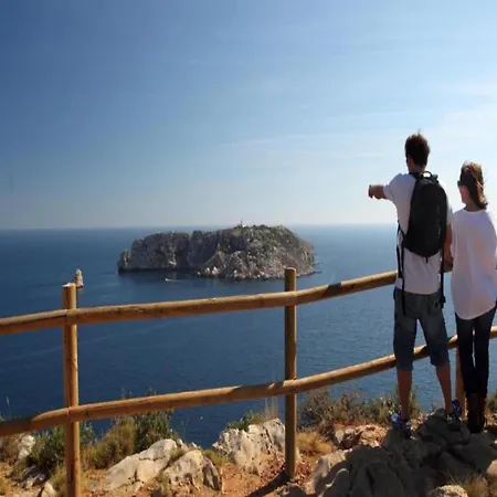 In Estartit By With Pool Access * L'Estartit
